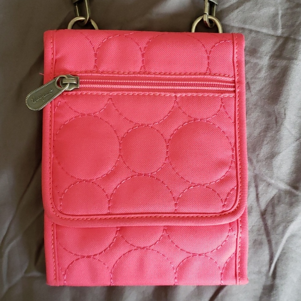 Thirty-one Mini Crossbody in Coral